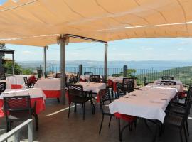 阿伯格但丁瑞斯特奈特酒店，位于蒙蒂菲阿斯科尼的酒店