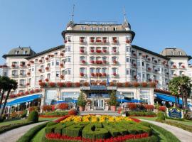 蕾佳娜皇宫酒店，位于斯特雷萨的浪漫度假酒店