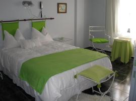诺里亚酒店，位于维拉卡洛斯帕兹的酒店