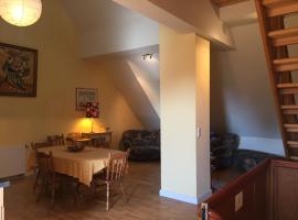 Zur Windrose Ferienwohnung an der Windmühle Labbus，位于Sulingen的酒店