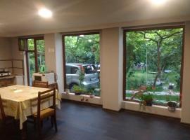 Holiday Home Ekaterine，位于泰拉维的酒店