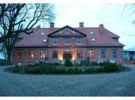 Le Manoir，位于Licze的酒店