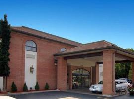 Comfort Inn Mundelein，位于曼德林的酒店