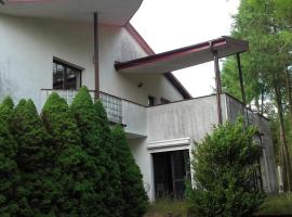 Kwatara Pracownicza，位于格丁尼亚的酒店