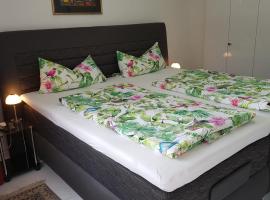 Loft Orchidee，位于于伯林根的酒店