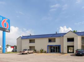 Motel 6-Houston, TX - East，位于休斯顿的酒店