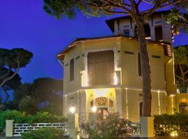 Villino Emanuele，位于圣塔马利奈拉的酒店