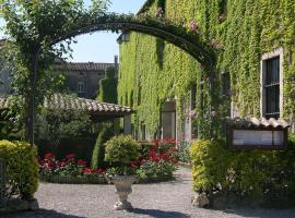 Logis Hôtel Restaurant Les Norias，位于Cazilhac的酒店