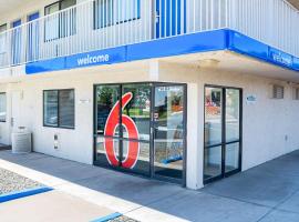 Motel 6-Pueblo, CO - I-25，位于普韦布洛的酒店