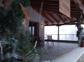 Omilaia，位于Gardiki的酒店