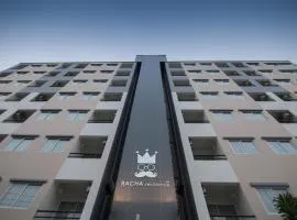 拉查公寓式酒店