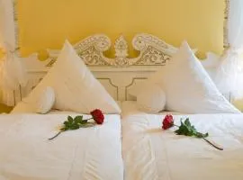 SchlossHOTELGedern