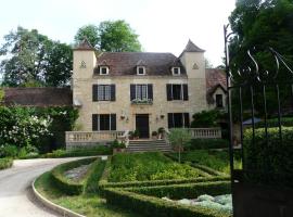 Le Manoir des Tuileries，位于Rouffilhac的酒店