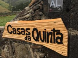 Casas da Quinta，位于圣克鲁什达什弗洛里什的酒店