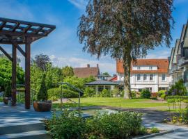 Ferienhotel Haus Becker，位于巴特拉尔的酒店