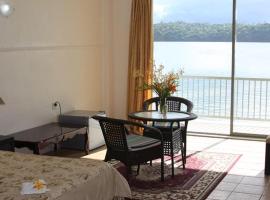 Puataukanave Hotel，位于内阿福的酒店