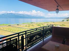 Hotel Rreze Dielli，位于波格拉德茨的酒店