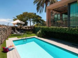 Villa With Private Pool In Luxury Golf Resort，位于萨洛夫雷的豪华酒店