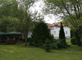 娜娜别墅，位于库伦瓦库夫的民宿