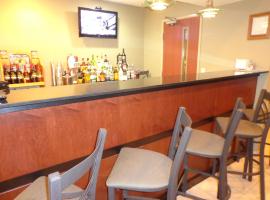 Cobblestone Inn & Suites，位于Marquette的酒店