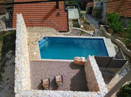 Stone Pearl，位于波素斯捷的酒店