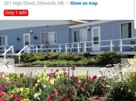 Colonial Inn Ellsworth，位于埃尔斯沃思的酒店