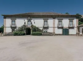 Casa Dos Pombais