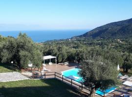 Tenuta Terre di Bosco Oasi di Relax nel Cilento，位于圣焦万尼亚皮罗的酒店