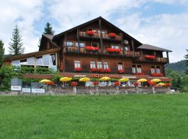 Hotel Rothorn Vintage-Style，位于施万登的酒店