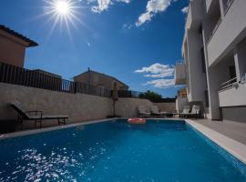 Residences Bellavista 3，位于诺瓦利娅的酒店