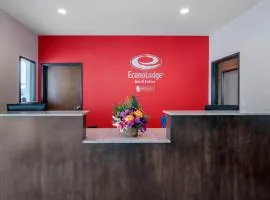 Econo Lodge Inn & Suites