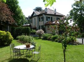 Domaine du Pressoir，位于安姆比利的酒店