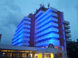 弗伦姆酒店，位于科斯蒂内什蒂Costinesti Beachfront的酒店