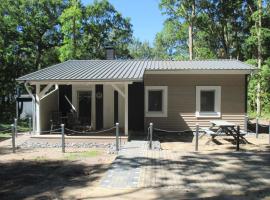 Strandhaus Vielmeer - exklusiv mit Sauna & Kamin direkt am Strand，位于德兰斯克的别墅