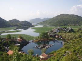 Skadar Lake - Karuč Apartments，位于Karuč的酒店