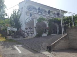 Villa Marica，位于斯维蒂尤拉伊的酒店