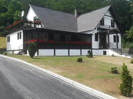 Penzion a Reštaurácia Hanišberg，位于Krupina的酒店