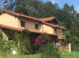 Acogedora Casa en Asturias，位于Candamo的酒店