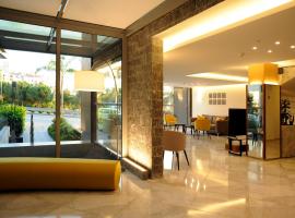 Grey Apartment Lebanon by Grey pearls，位于朱尼耶的酒店