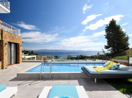 Villa D'Oro - Luxury Villas & Suites，位于帕利乌里翁的酒店