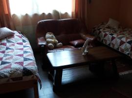 Gastzimmer für Übernachtung Гостевая комната，位于欧博比皮的酒店
