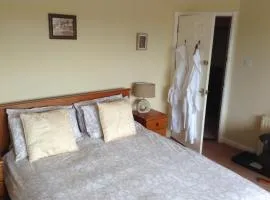 The Hawthorns B & B