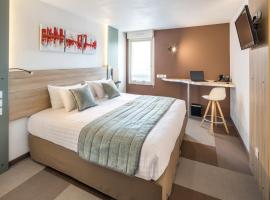 Carré Pau Airport Hôtel，位于塞雷斯卡斯特的酒店
