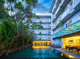 斯库塔广场哈里酒店 - 巴厘岛，位于库塔By Pass Ngurah Rai Kuta的酒店