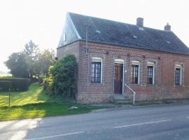 Gite a la campagne，位于Mailly-Maillet的酒店