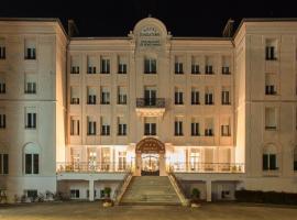 Hôtel d'Angleterre，位于维泰勒的酒店