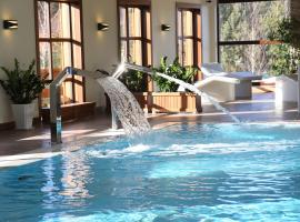 长田卡波健身水疗酒店，位于Elgiszewo的酒店