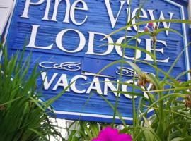 Pine View Lodge Old Orchard Beach，位于旧奥查德比奇的酒店