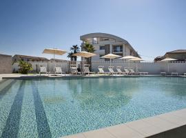 Modica Beach Resort，位于莫迪卡海滨的酒店