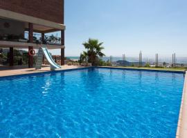 Tranquilidad junto al mar con piscina，位于圣安德烈斯-德利亚瓦内拉斯的酒店